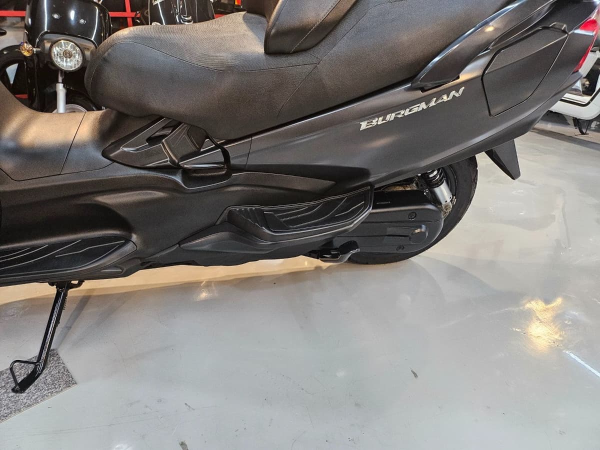 스즈키 버그만 650 익스큐티브 8