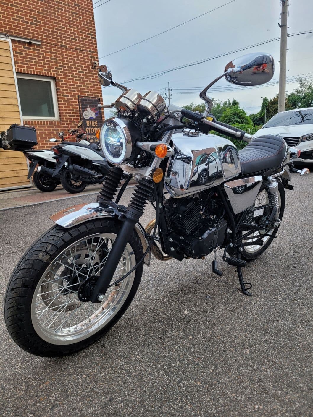 AJS 캐드웰 125 크롬 3