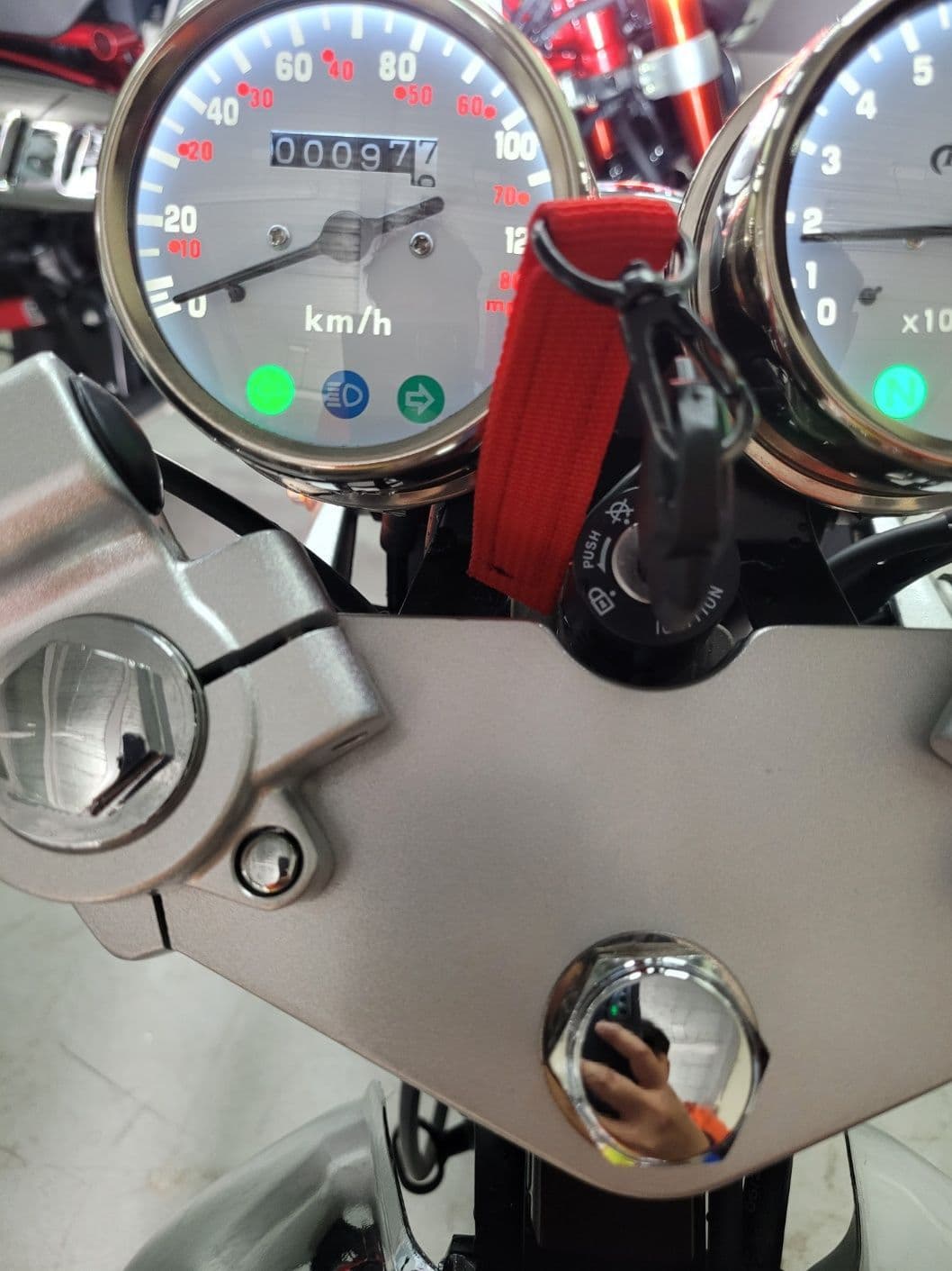 AJS 캐드웰 125 크롬 10