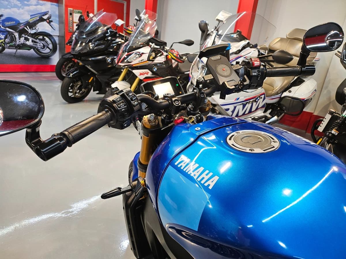 야마하 XSR 900 12