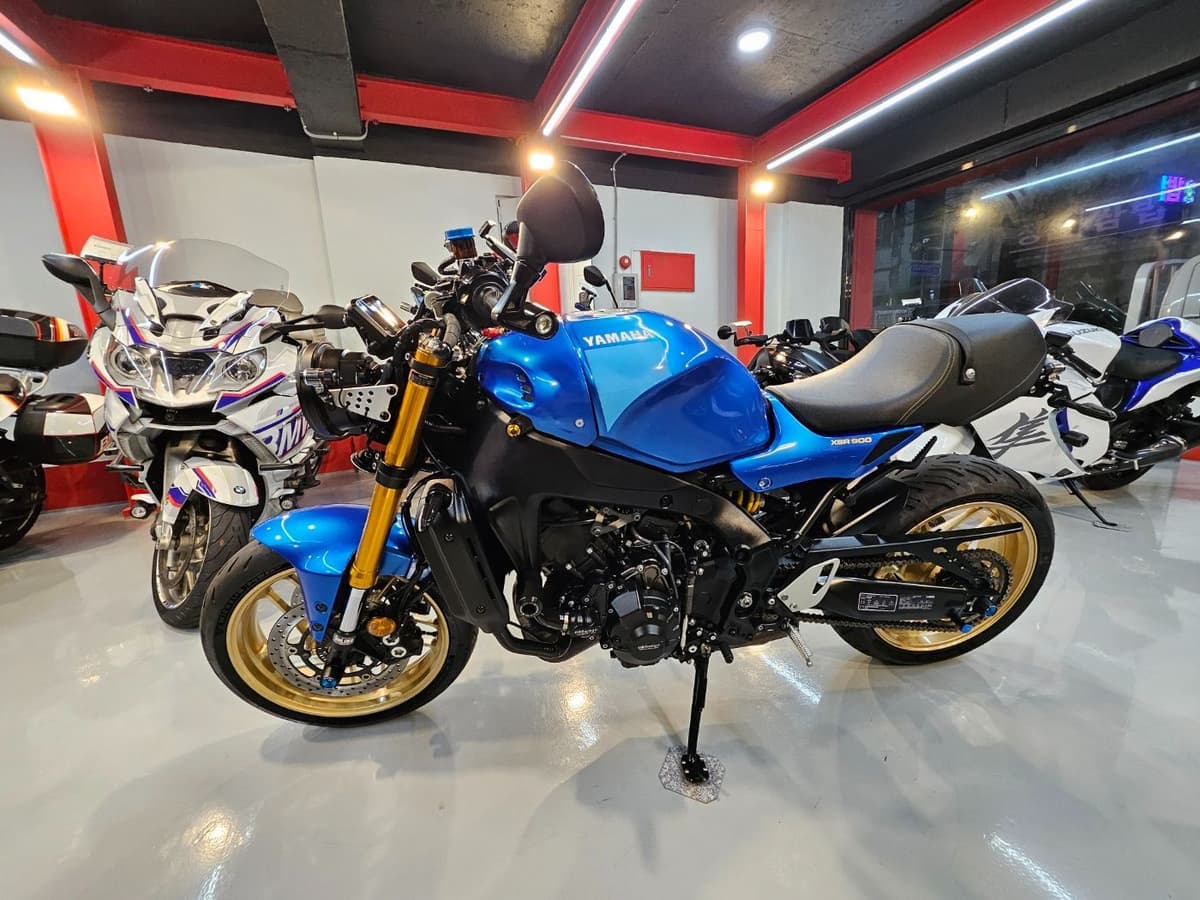 야마하 XSR 900 3