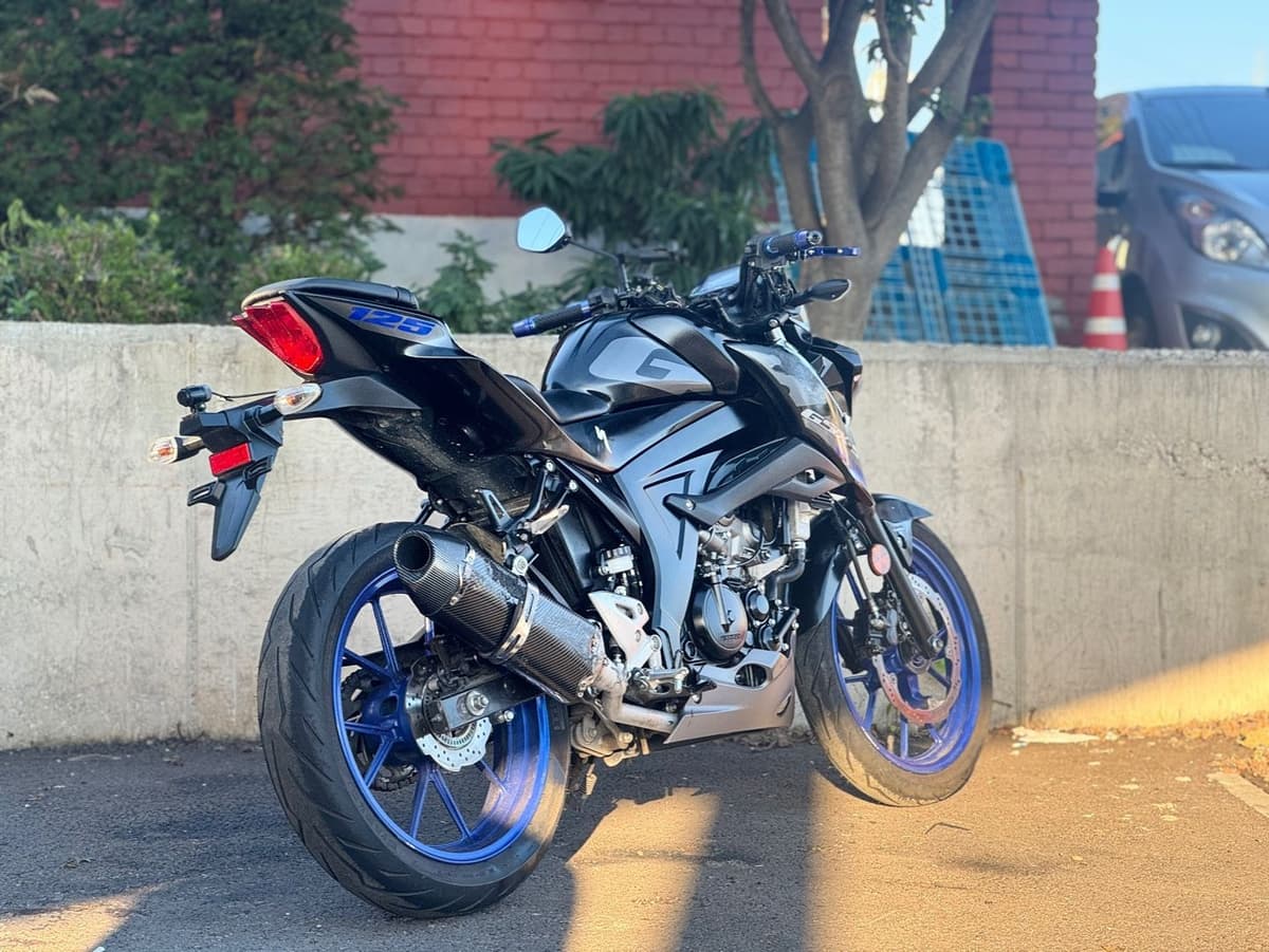 스즈키 GSX S 125 7