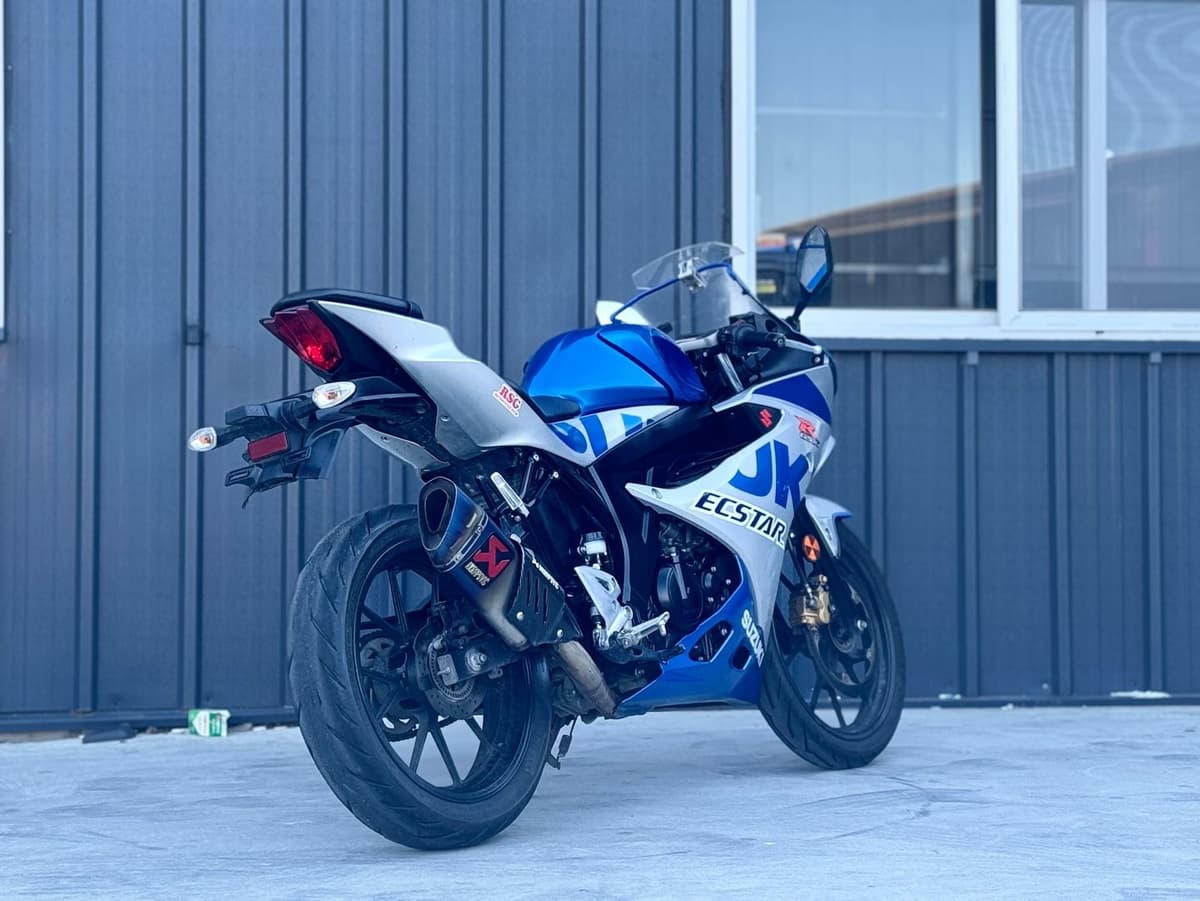 스즈키 GSX R 125 ABS 3
