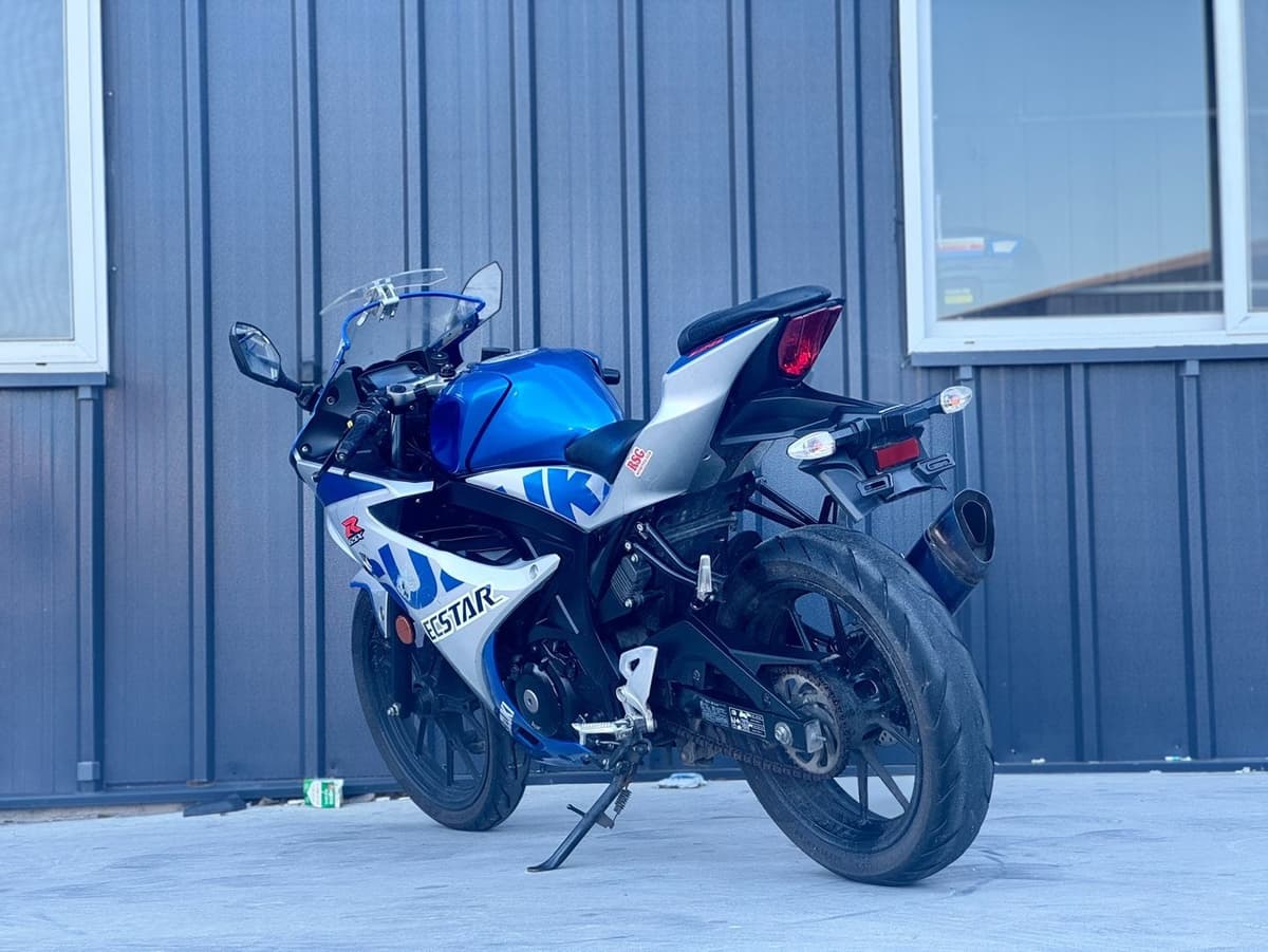 스즈키 GSX R 125 ABS 5
