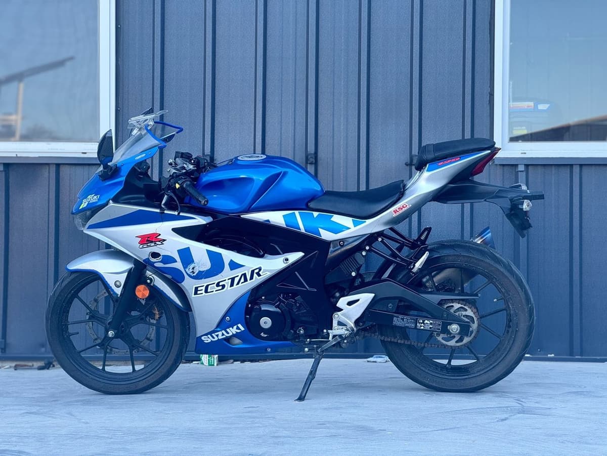스즈키 GSX R 125 ABS more