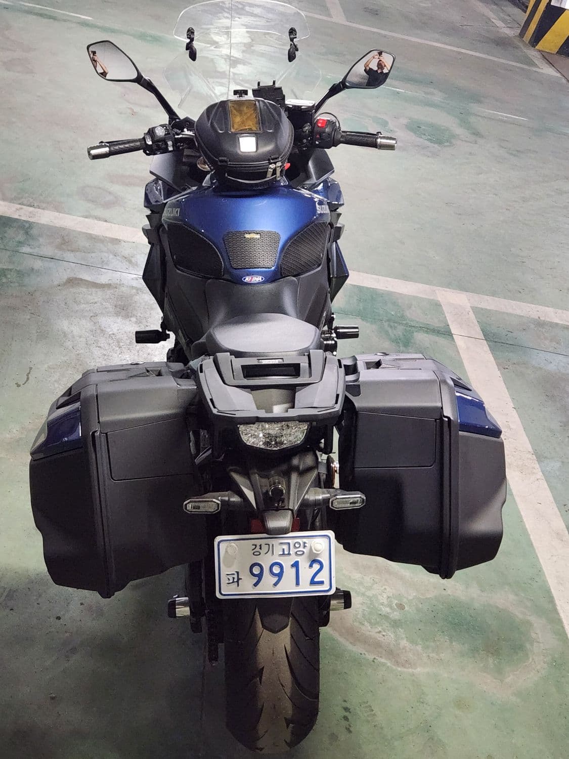 스즈키 GSX S 1000 GT 4