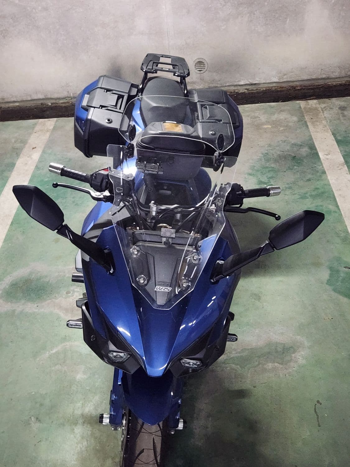 스즈키 GSX S 1000 GT more