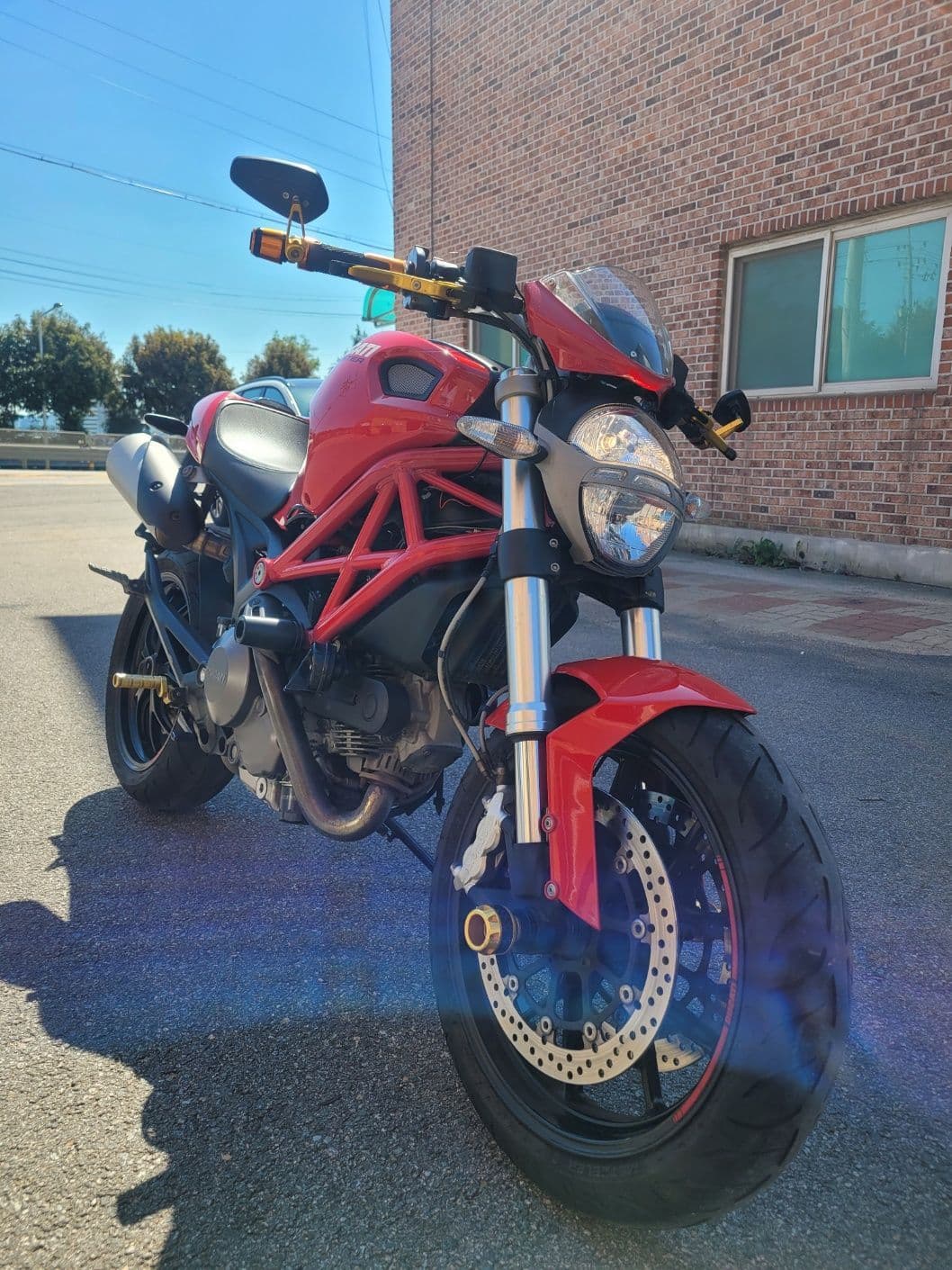 두카티 몬스터 796 1