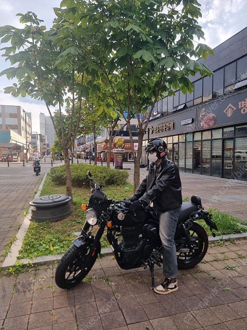 로얄엔필드 헌터 350 more