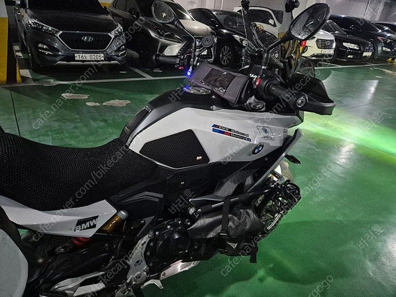 BMW F 900 XR 9