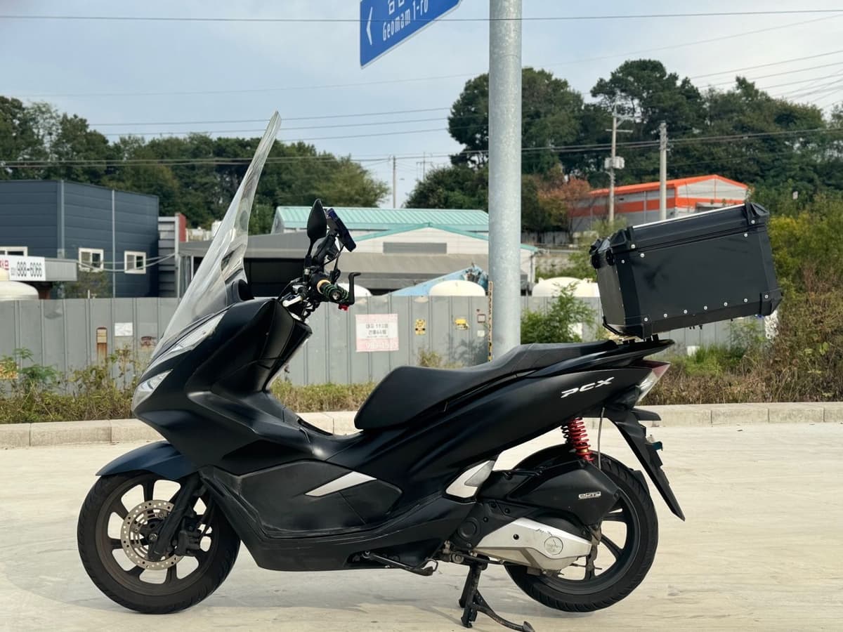 혼다 PCX 125 7