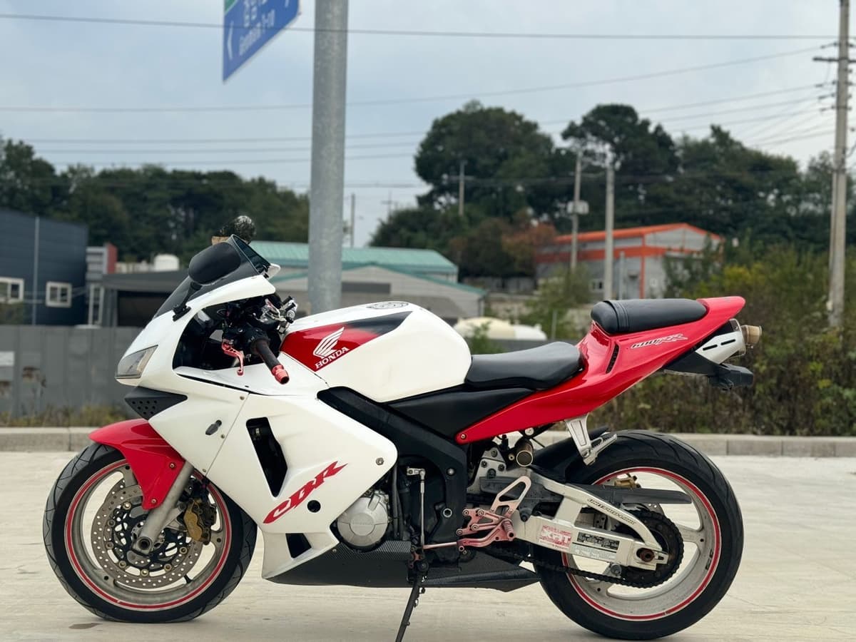 혼다 CBR 600 RR 7