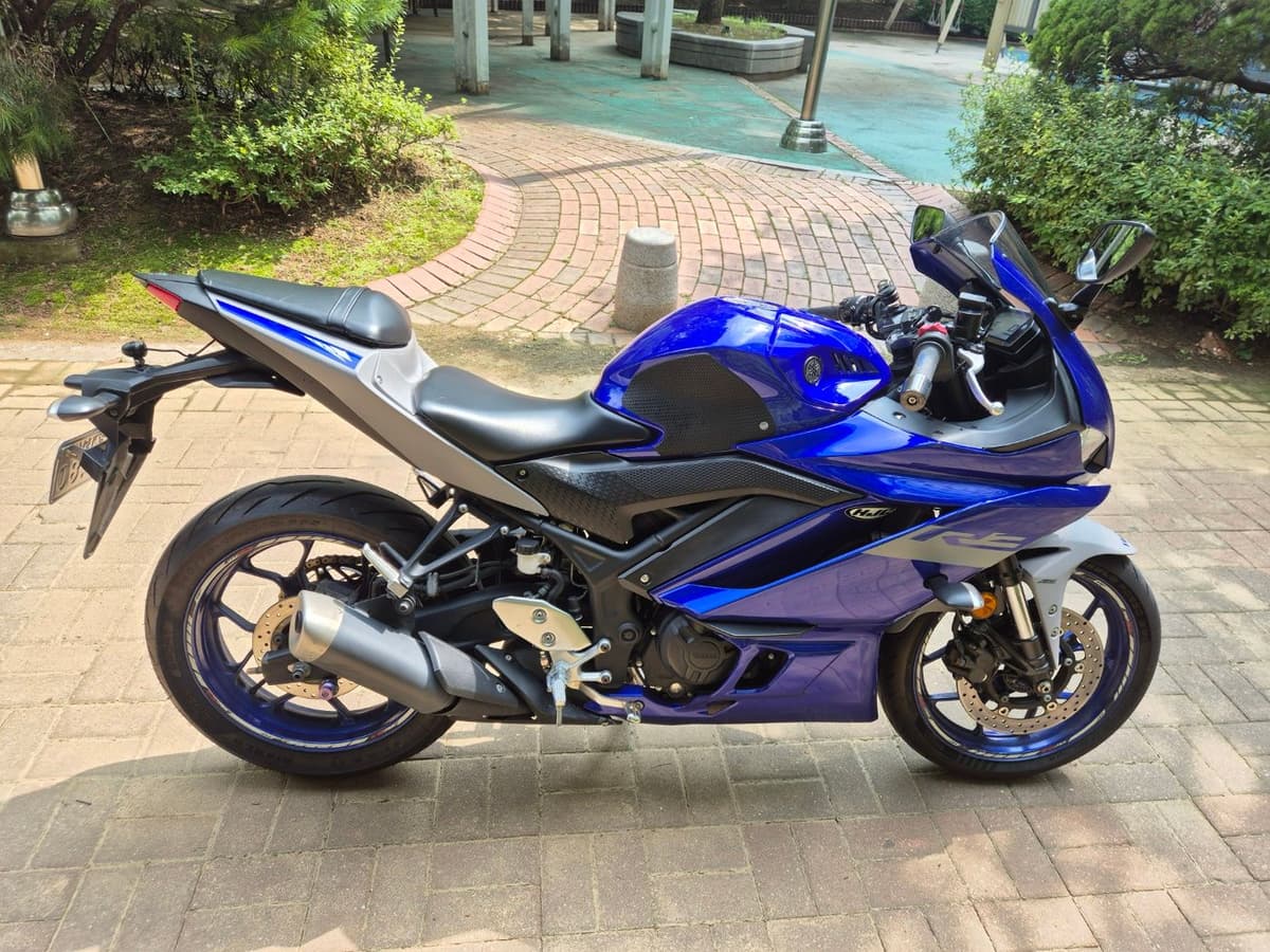야마하 YZF R3 4
