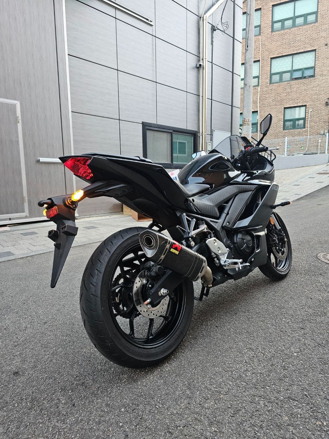 야마하 YZF R3 7