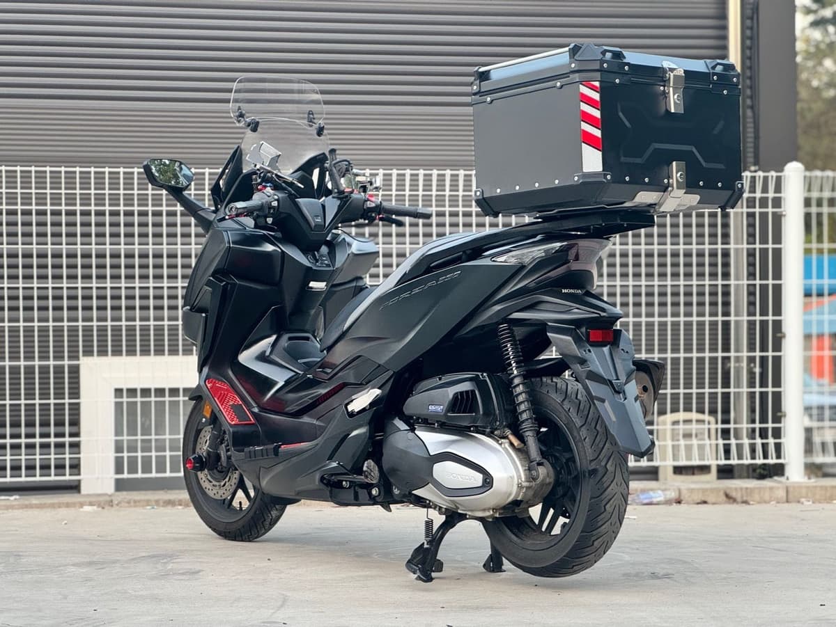 혼다 포르자 350 5