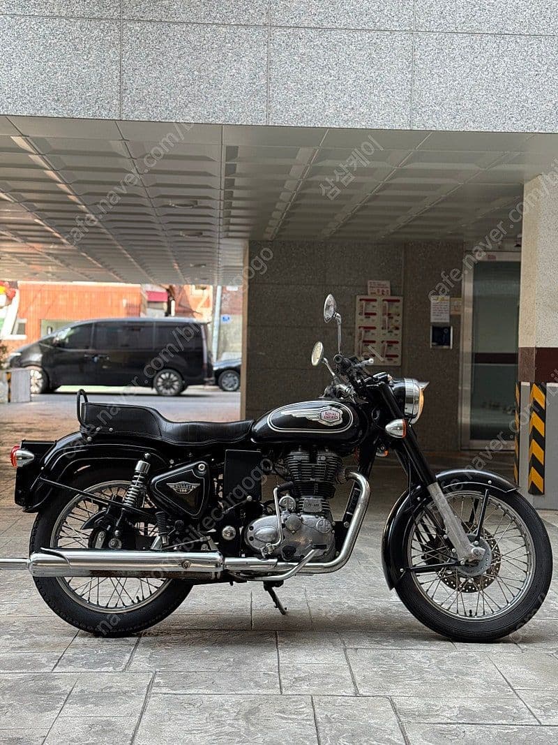 로얄엔필드 불렛 500 EFI 4