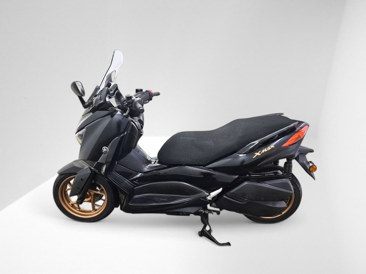 야마하 XMAX 300 ABS more