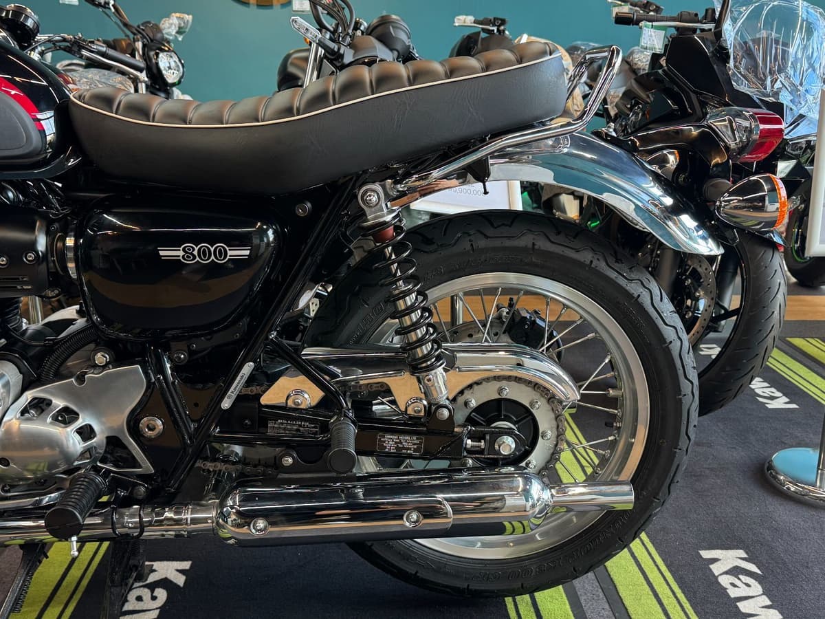 가와사키 W 800 9