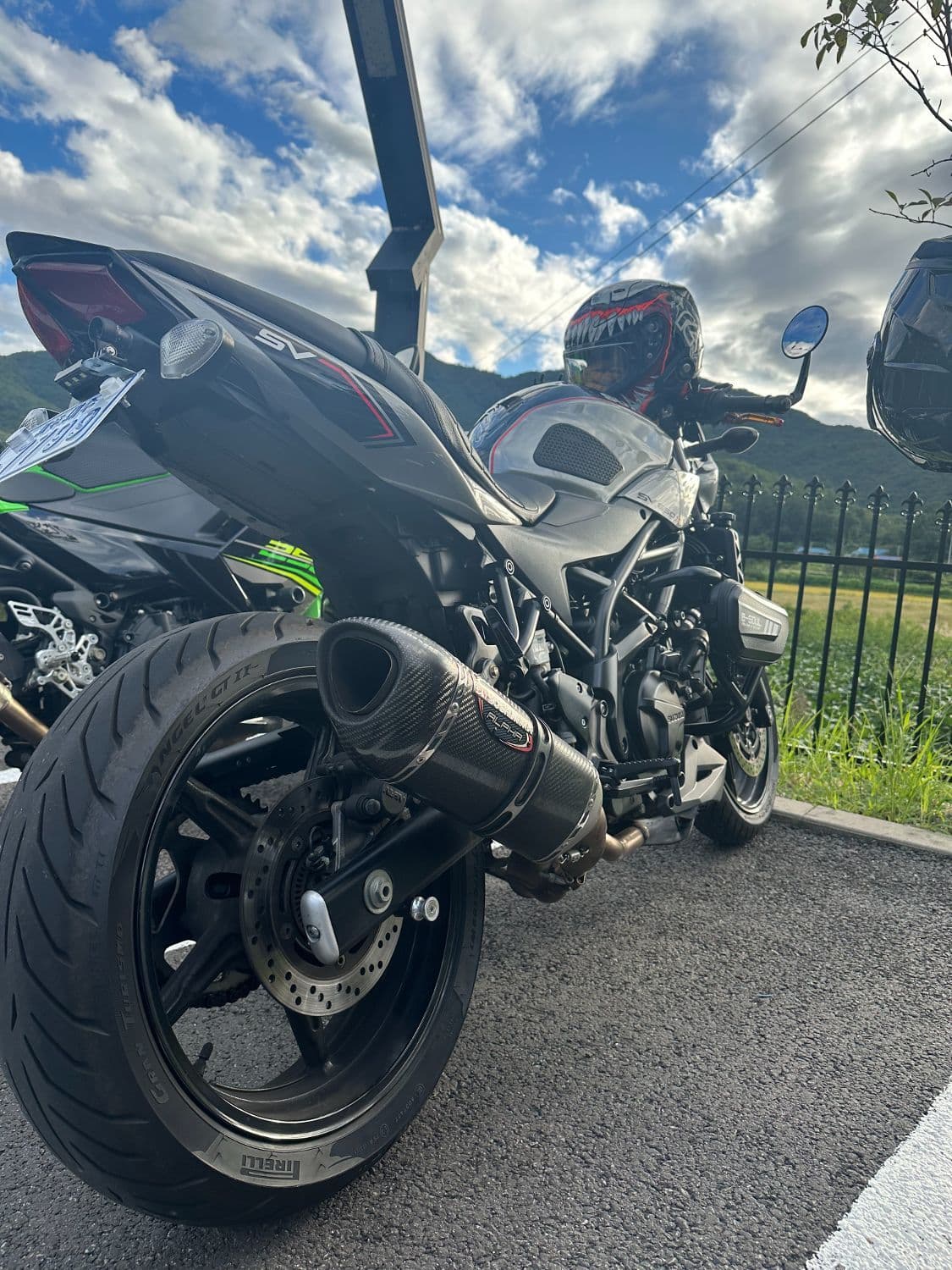 스즈키 SV 650 X 3