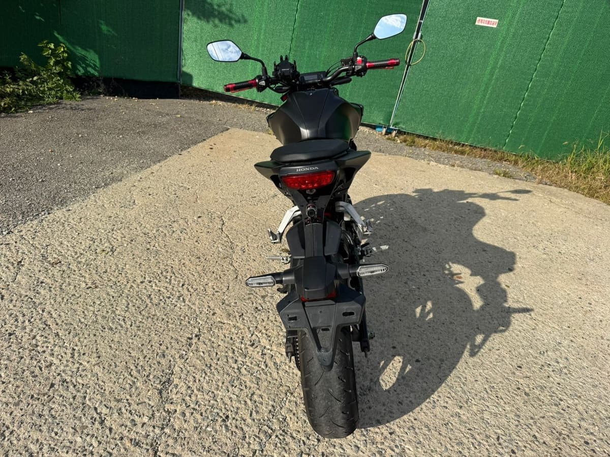 혼다 CB 125 R 7