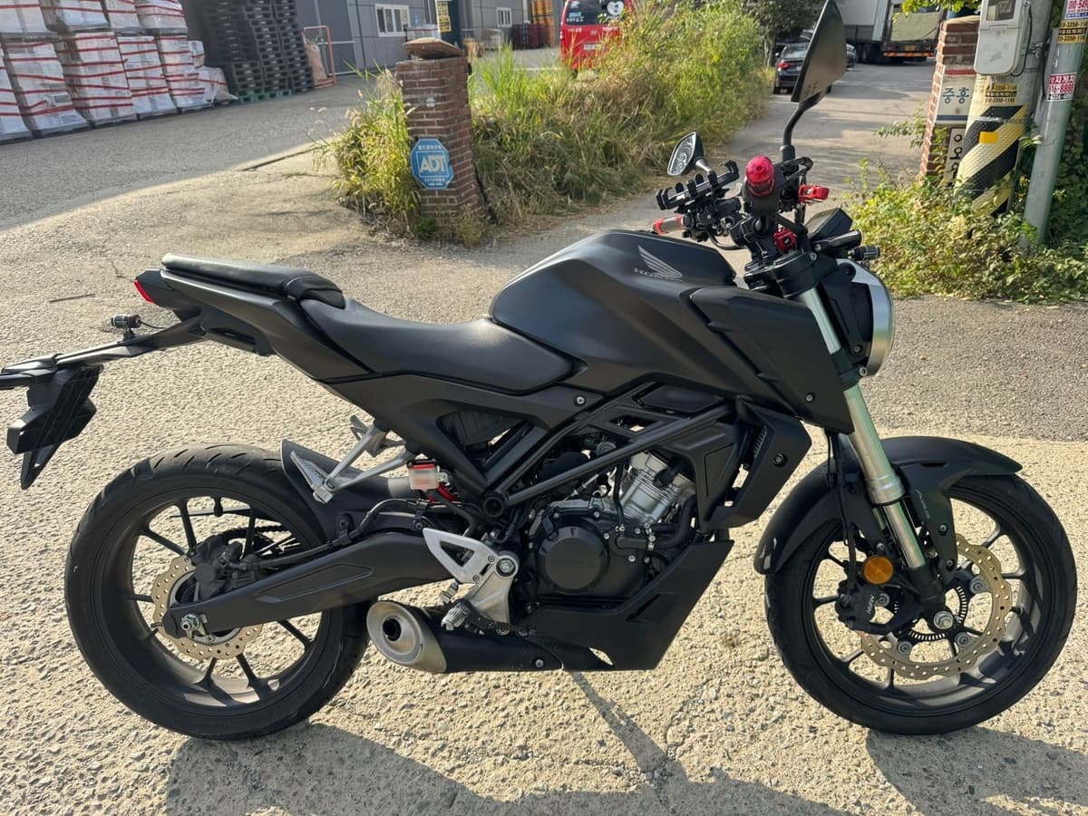 혼다 CB 125 R 1