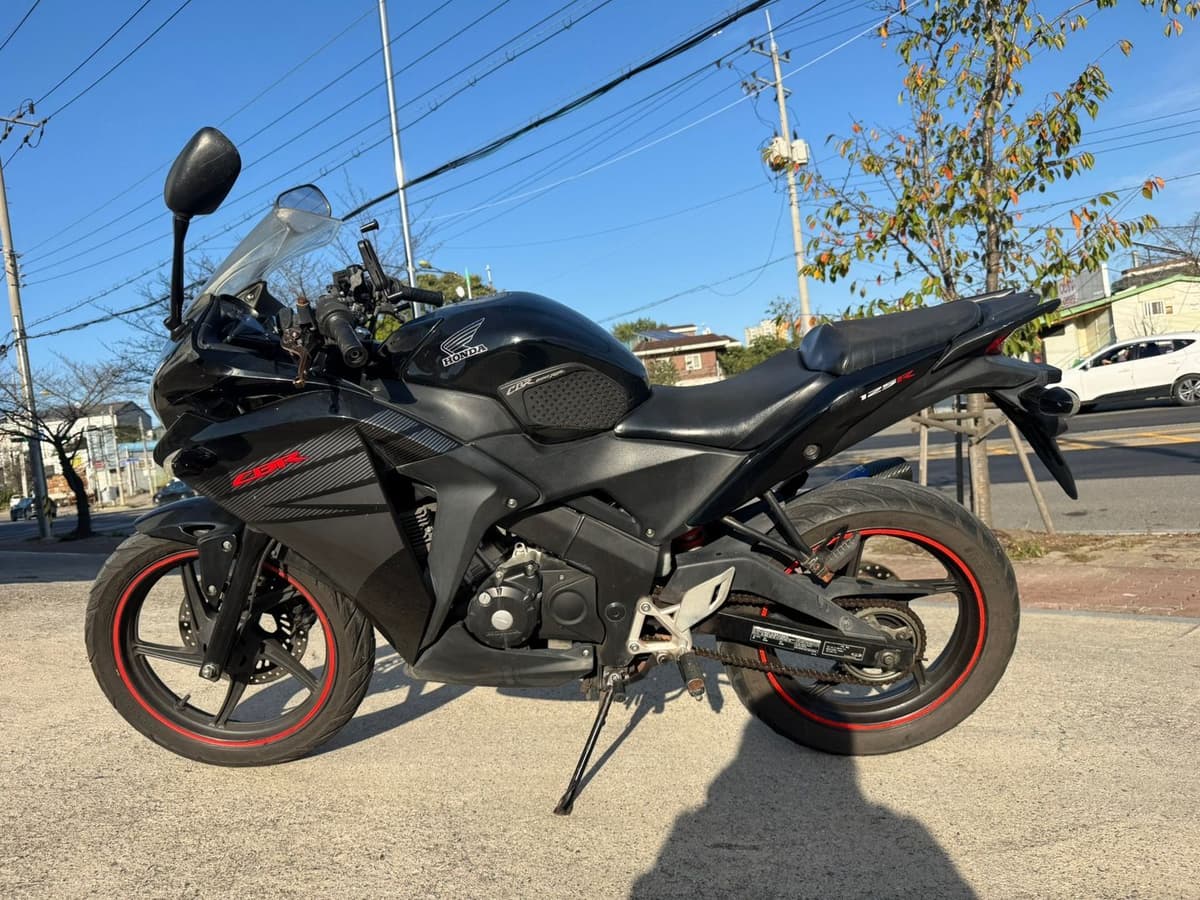 혼다 CBR 125 R 2