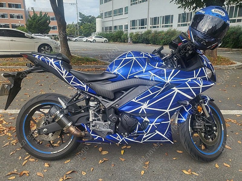 야마하 YZF R3 2