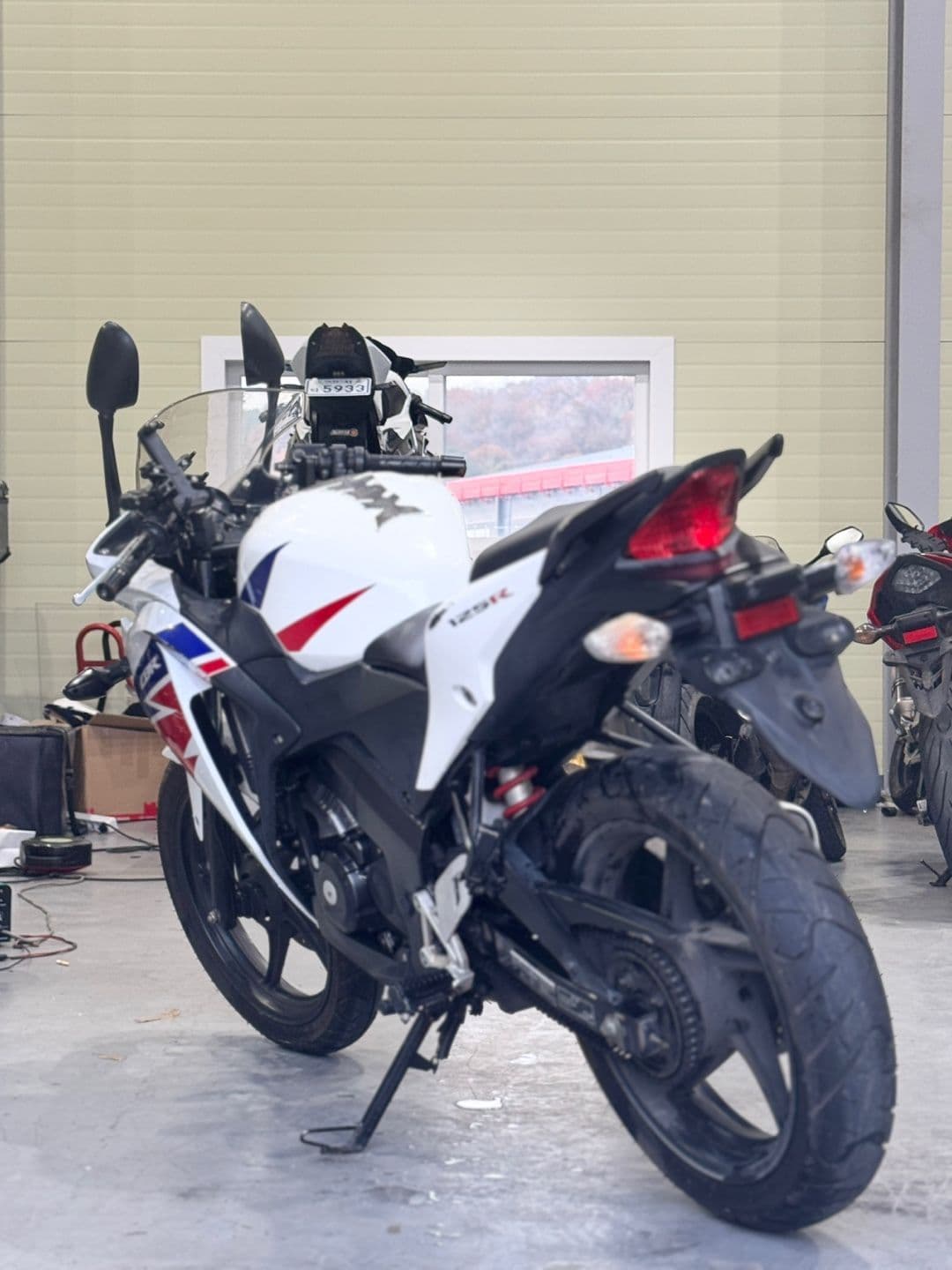 혼다 CBR 125 R 4