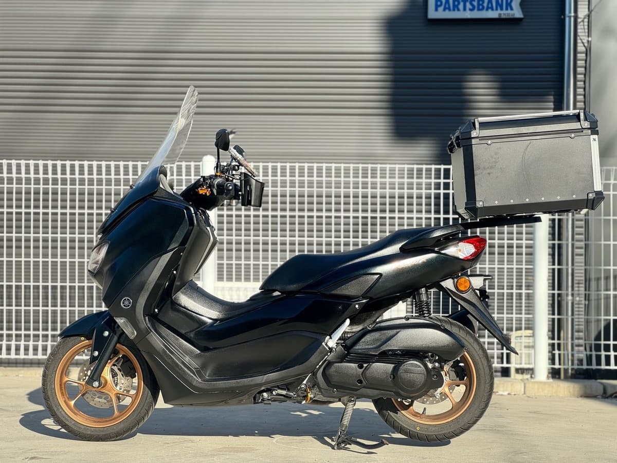 야마하 NMAX 125 more