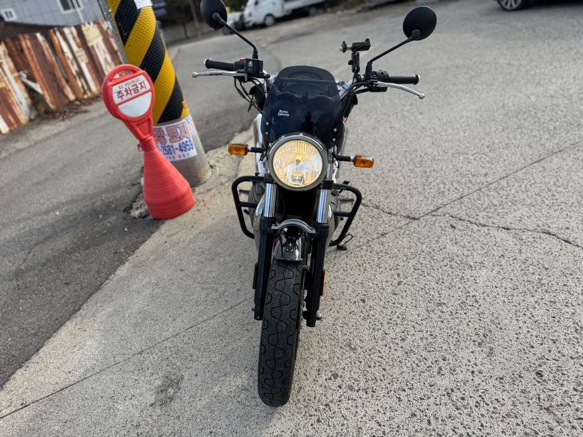 로얄엔필드 인터셉터 650 3