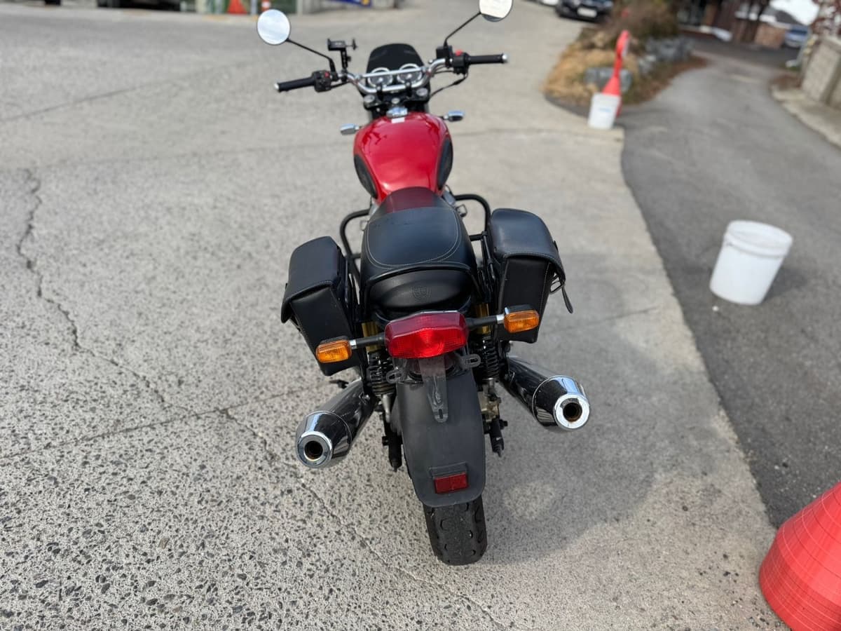 로얄엔필드 인터셉터 650 7