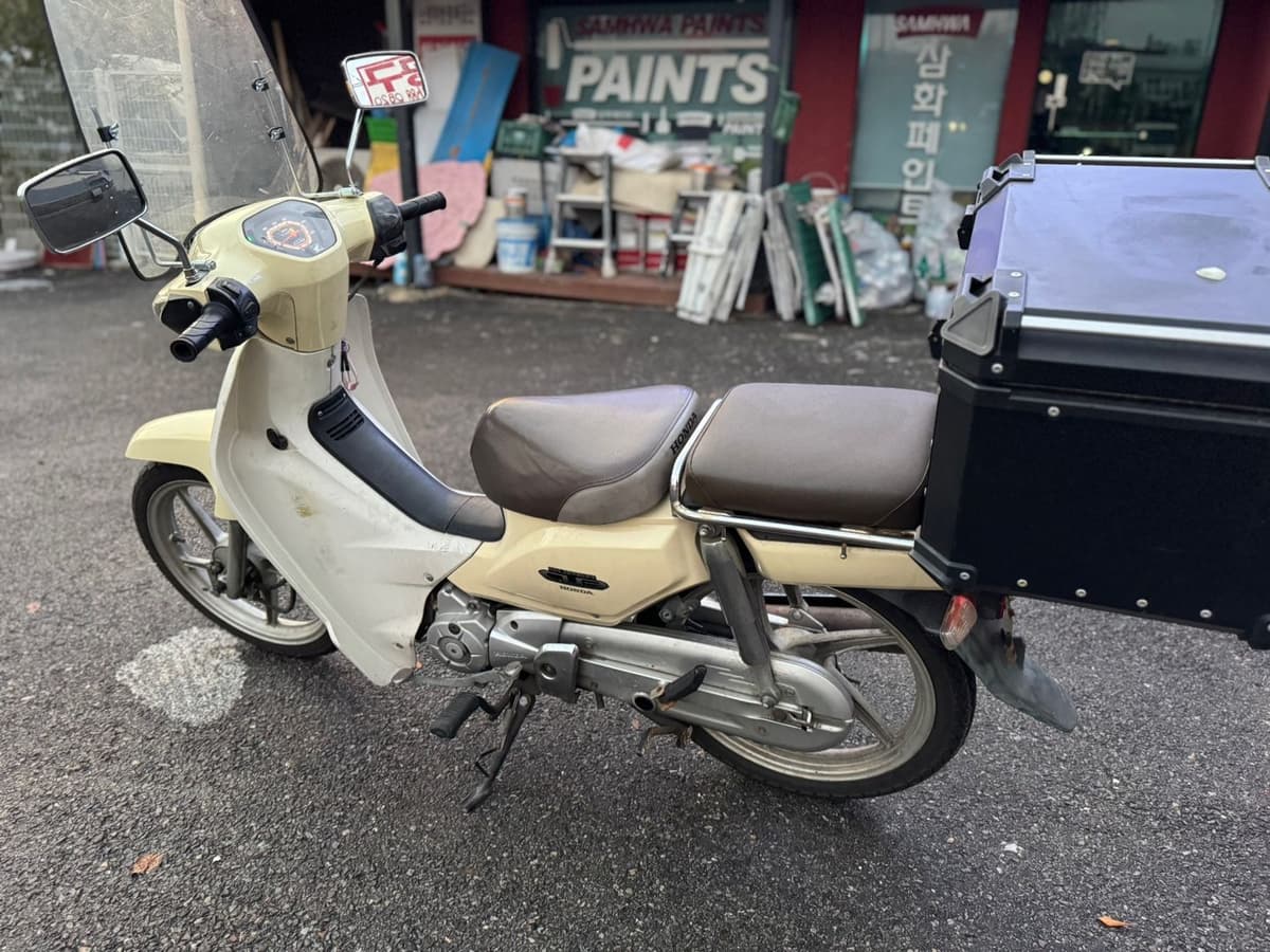 혼다 슈퍼 커브 110 more