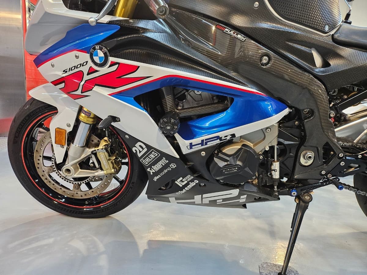 BMW S 1000 RR more