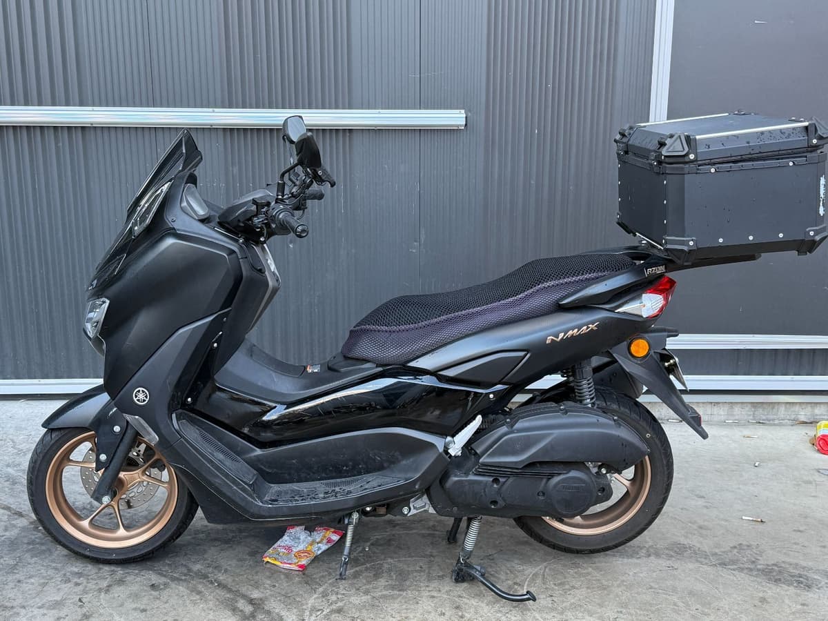 야마하 NMAX 125 8