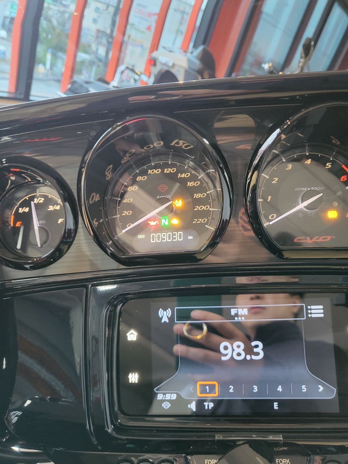 할리데이비슨 CVO 스트리트 글라이드 2