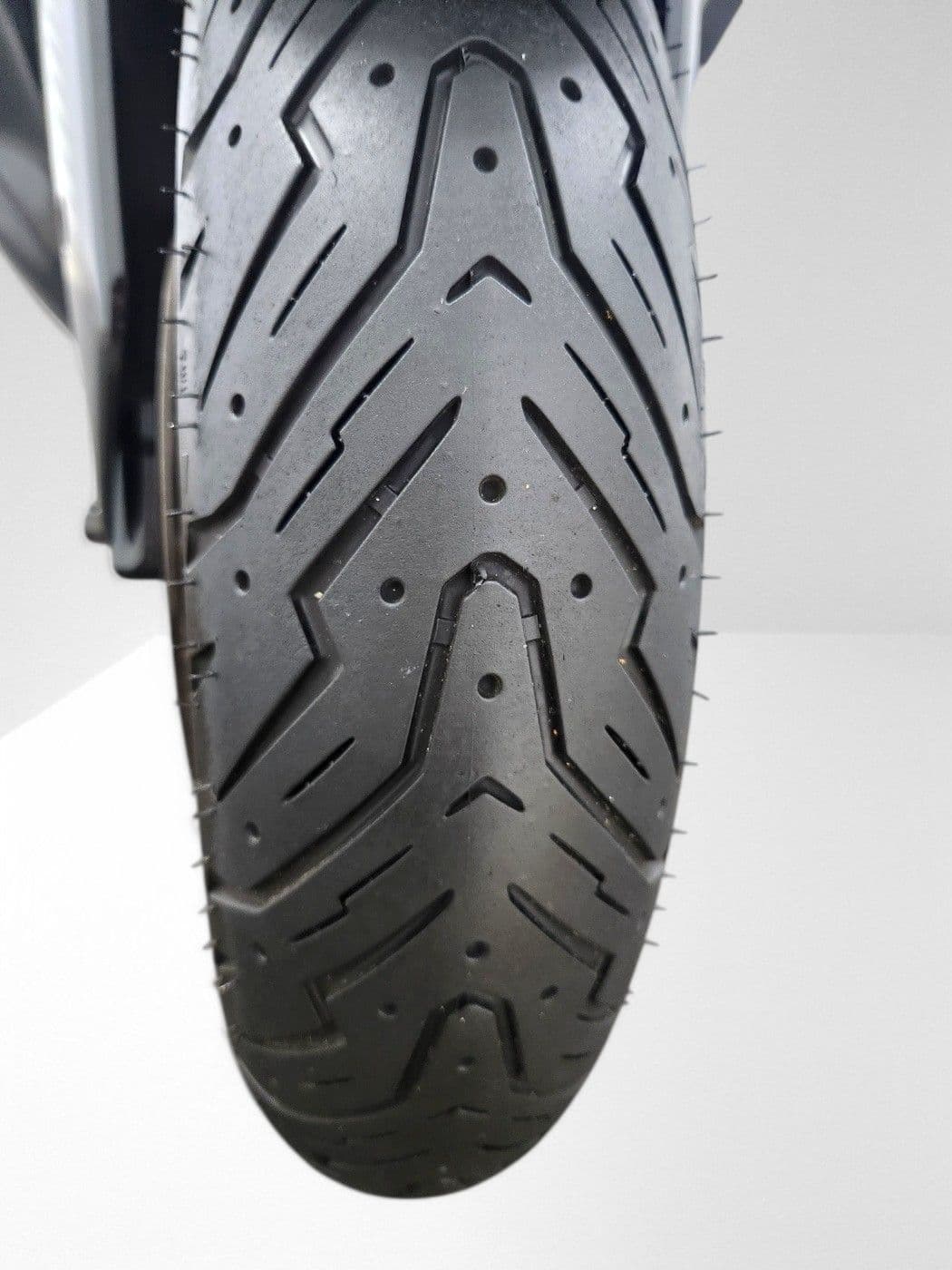 야마하 XMAX 300 ABS 8