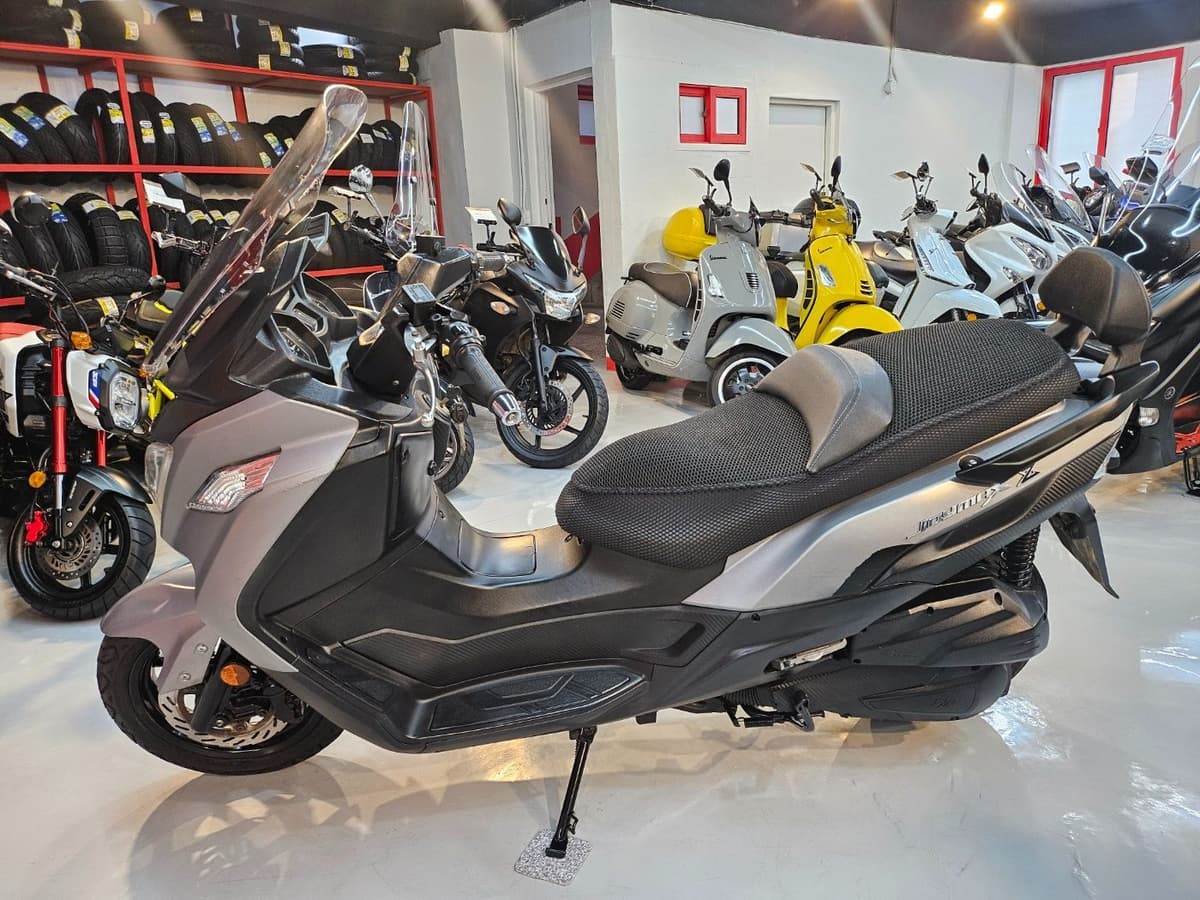 SYM 조이맥스 Z 125 CBS 3