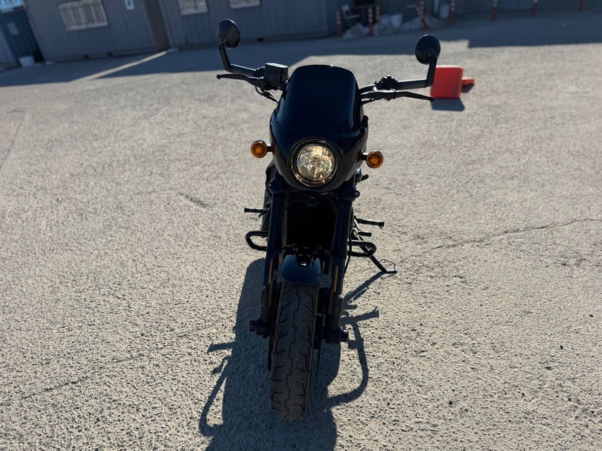 할리데이비슨 스트리트 로드 750 3