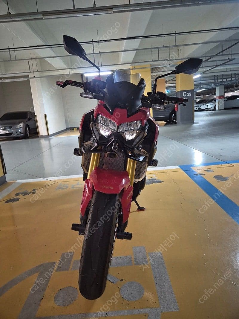 가와사키 Z 900 50주년 3