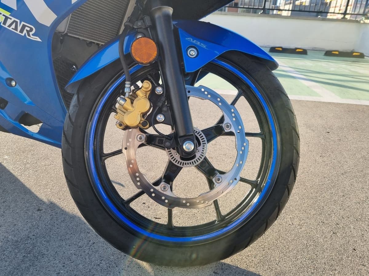 스즈키 GSX S 125 3