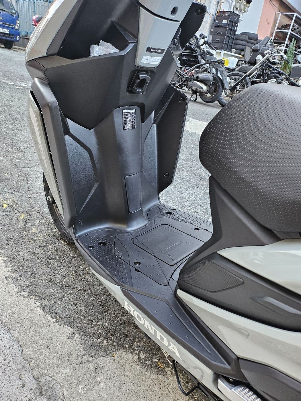 혼다 디오 125 more