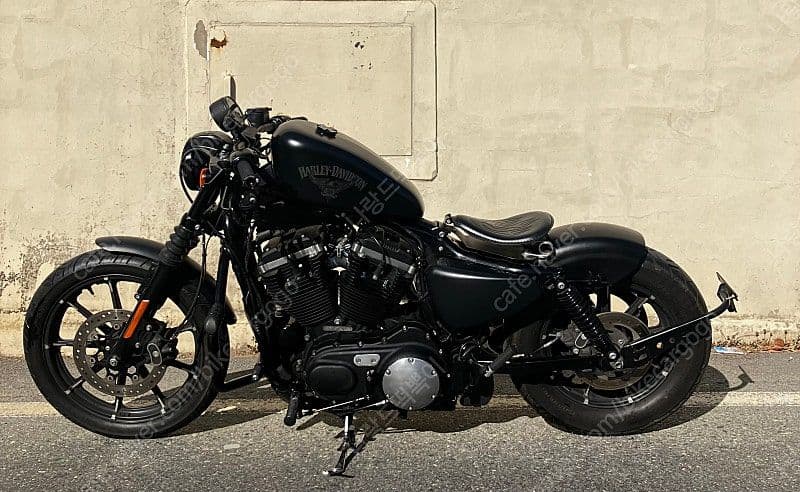 할리데이비슨 아이언 883 4