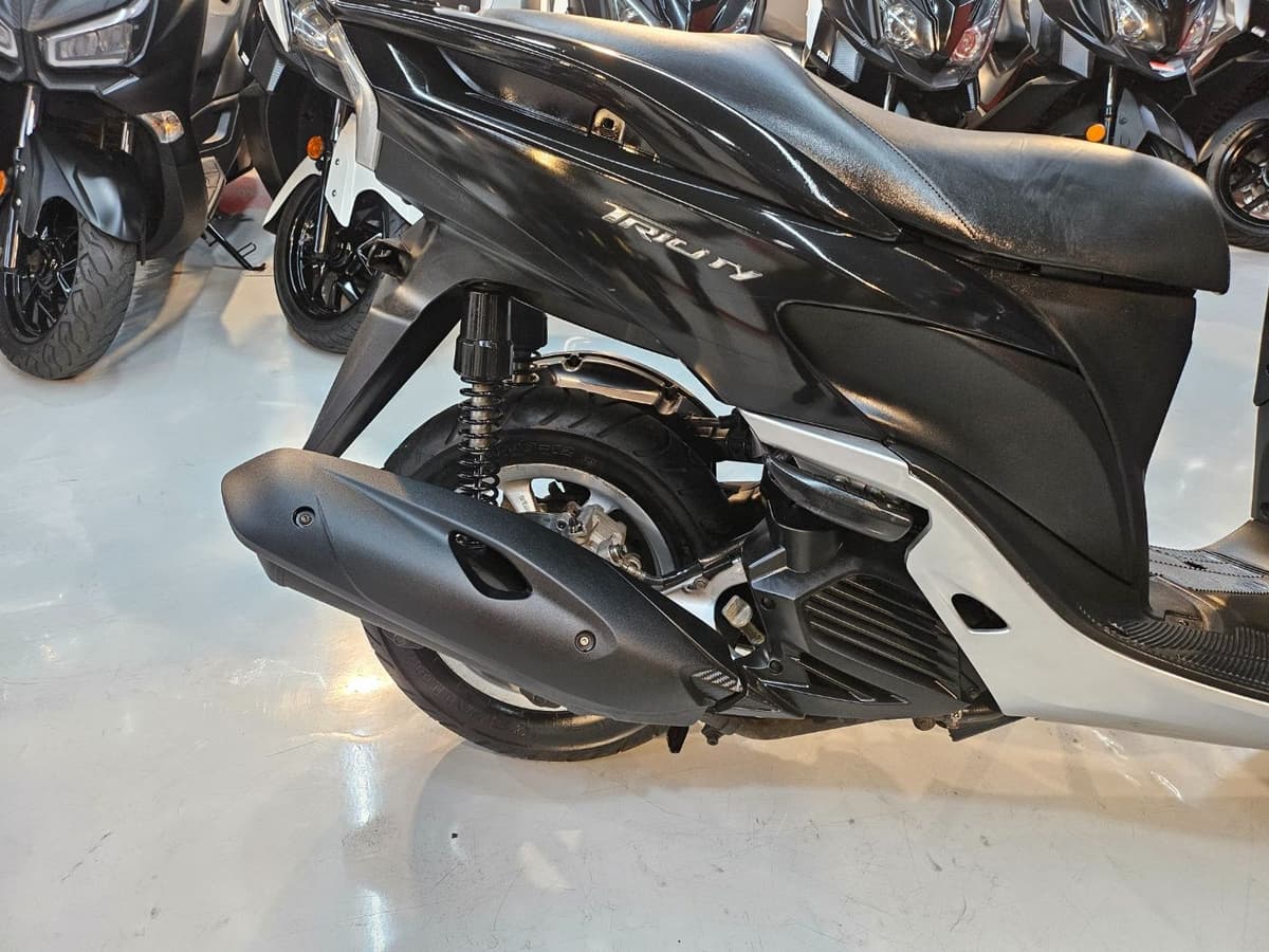 야마하 트리시티 125 5