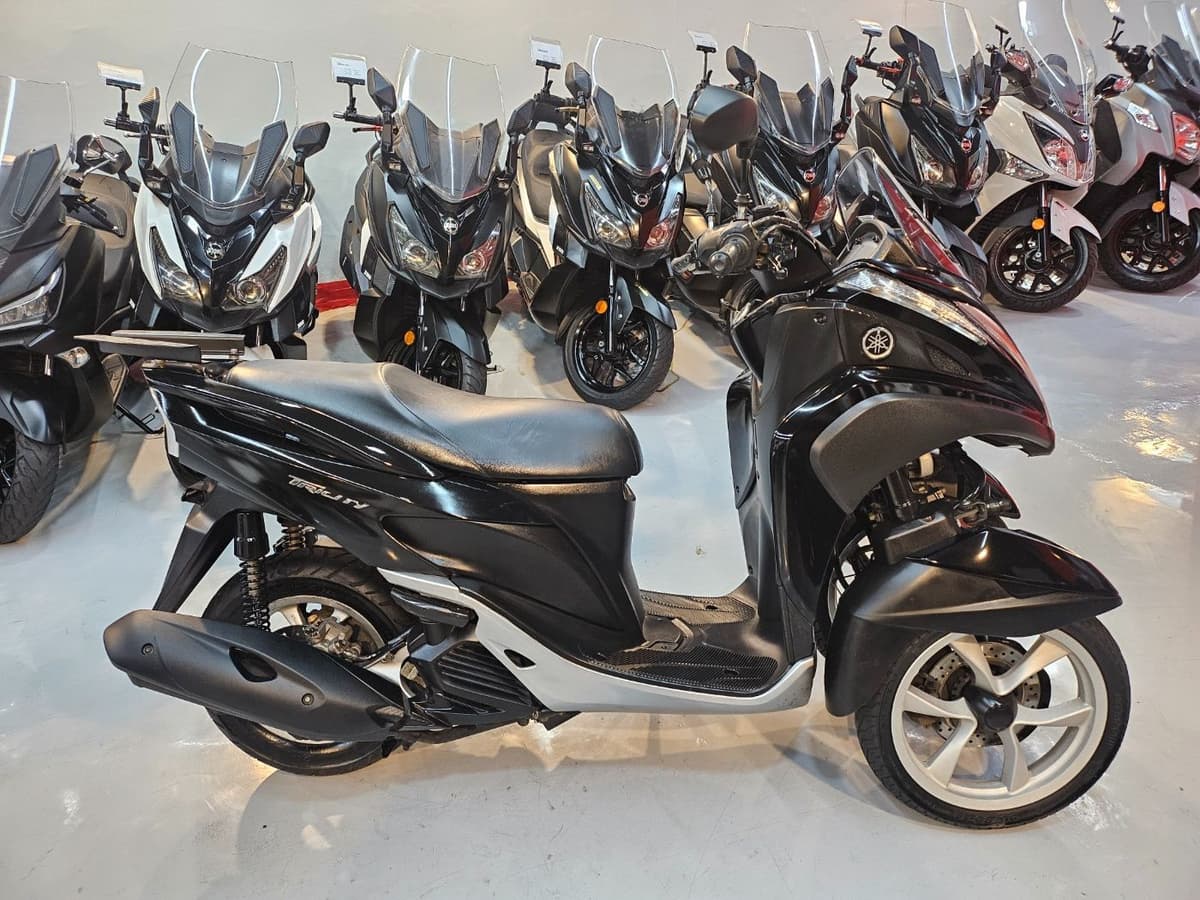 야마하 트리시티 125 2