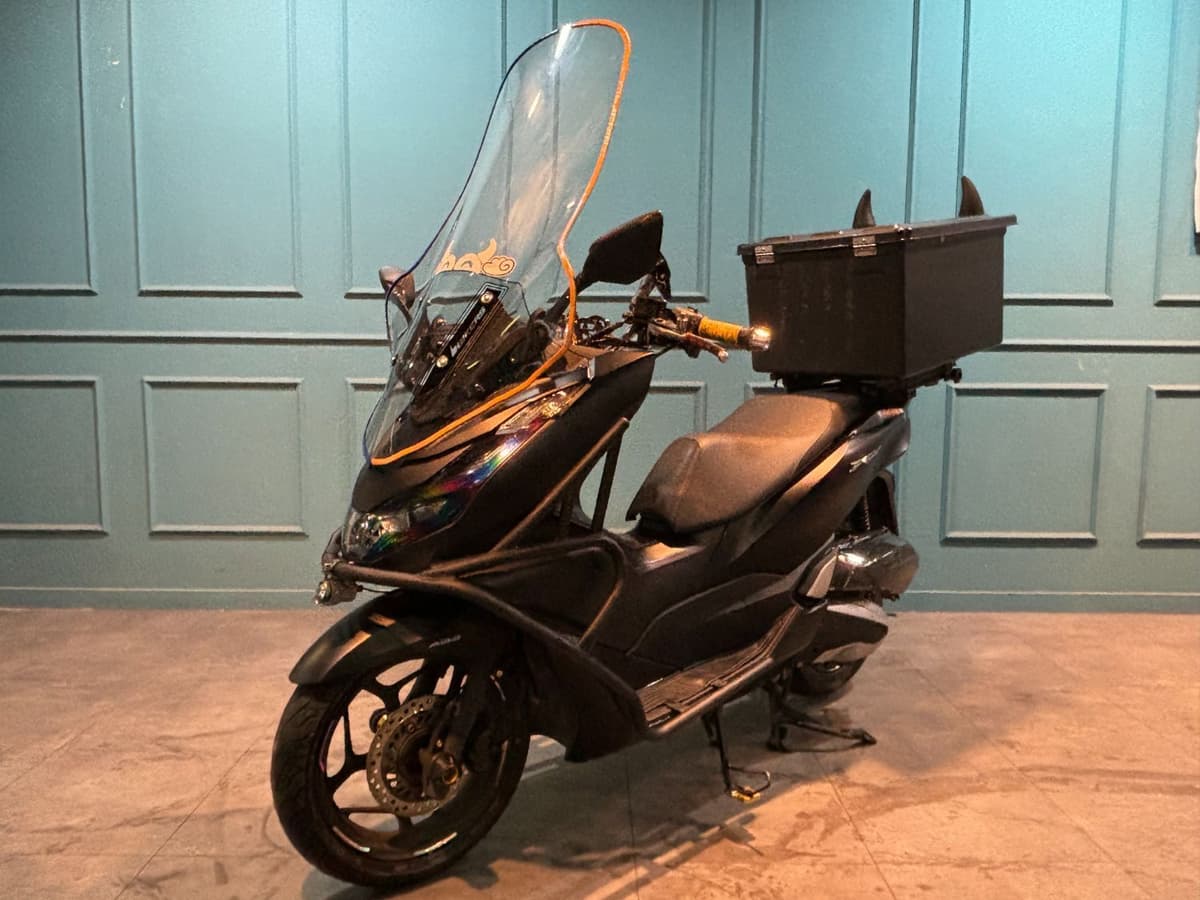 혼다 PCX 125 more