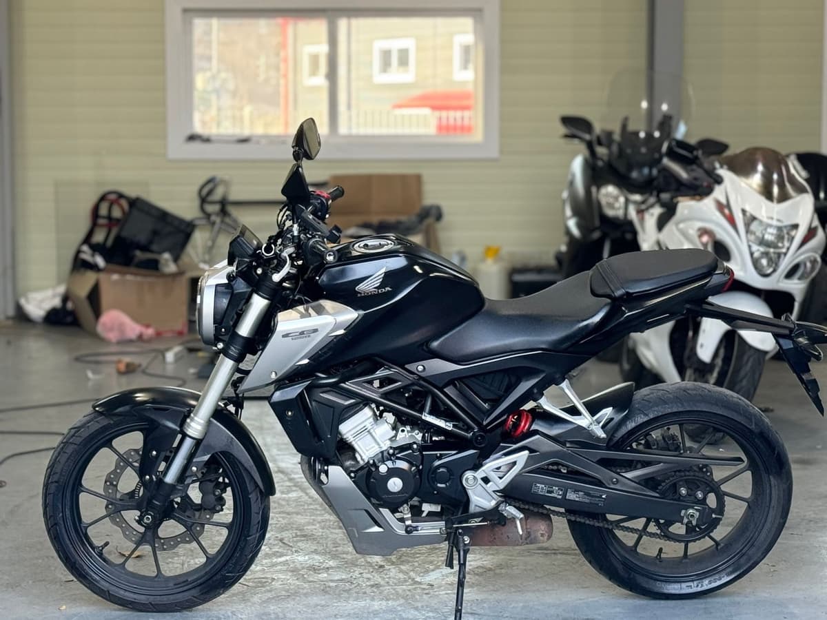 혼다 CB 125 R 2