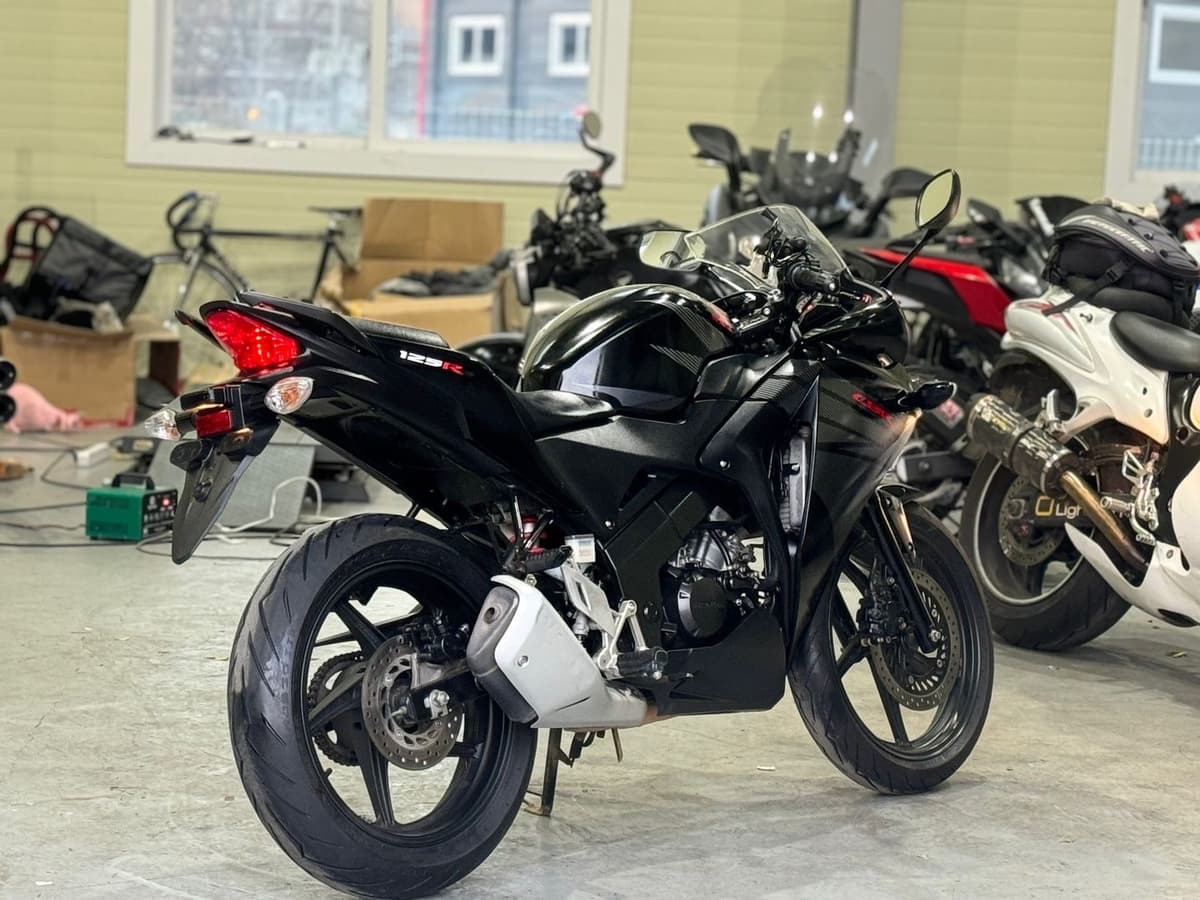혼다 CBR 125 R 5