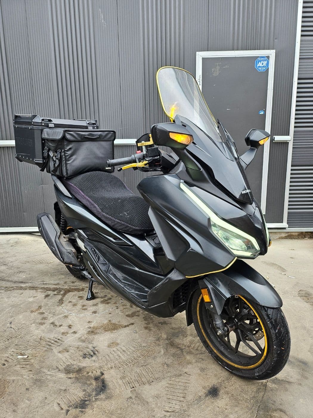 혼다 포르자 350 1