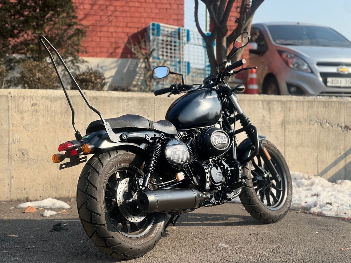 KR모터스 아퀼라 125 3