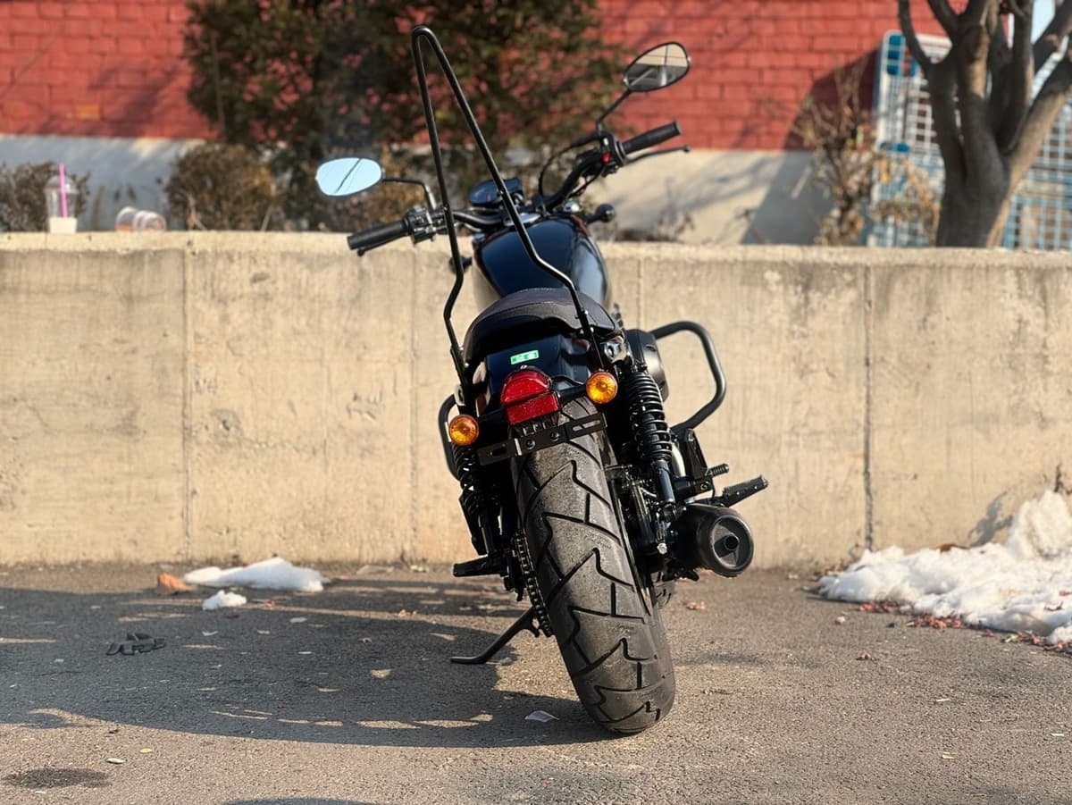 KR모터스 아퀼라 125 4